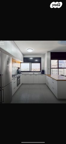 אריאל שרון 53