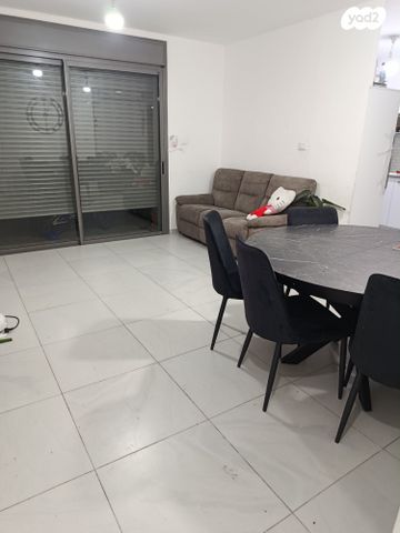 שלום דנינו 6