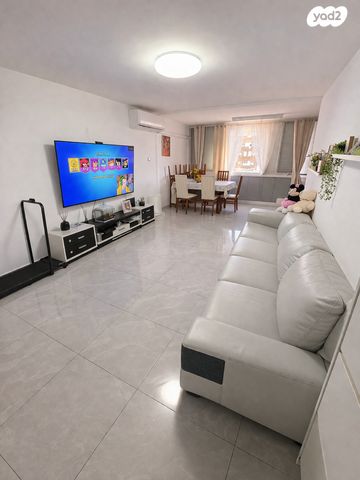 מודעת נכס, אלי כהן 16, רמת הנשיא, בת ים