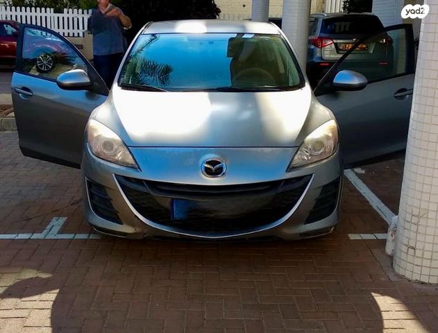 מודעת רכב מאזדה 3