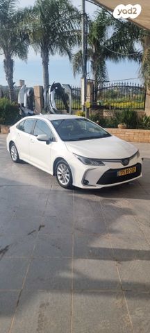 מודעת רכב טויוטה קורולה