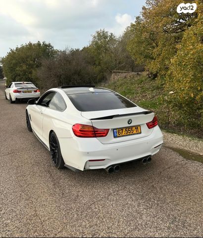 מודעת רכב ב מ וו סדרה 4