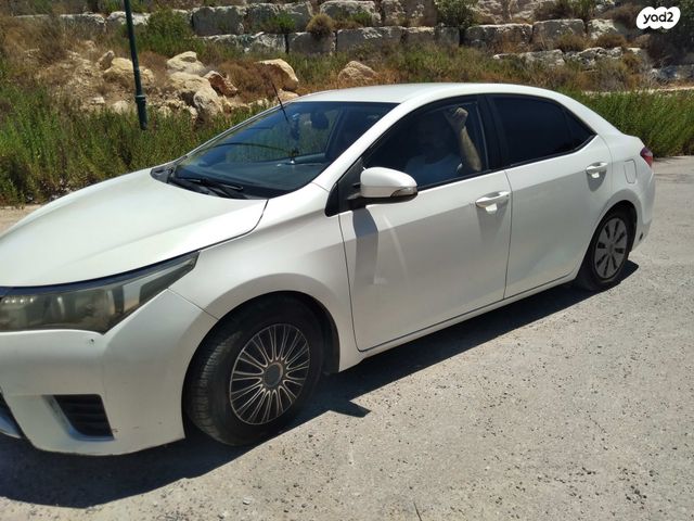 מודעת רכב טויוטה קורולה