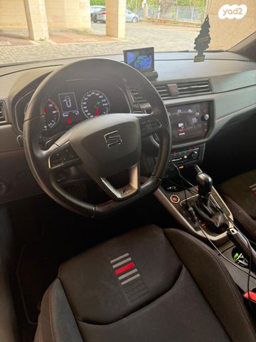 מודעת רכב סיאט ארונה