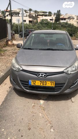 מודעת רכב יונדאי i20