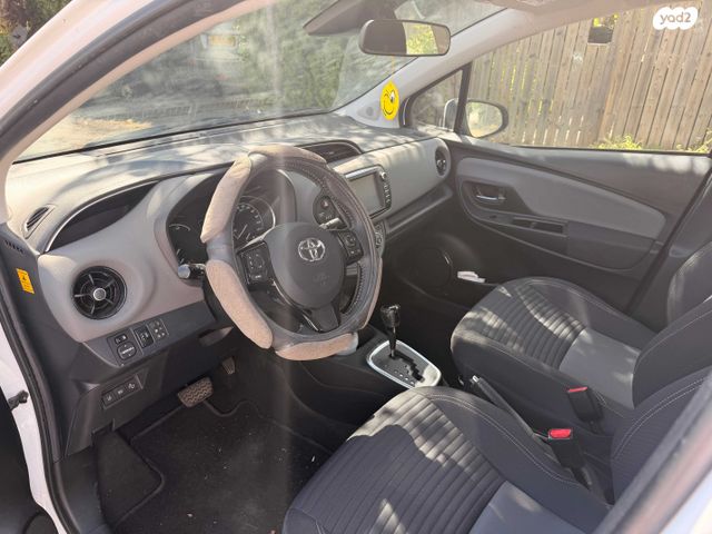 מודעת רכב טויוטה יאריס