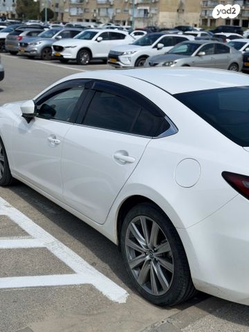 מודעת רכב מאזדה 6