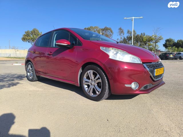 מודעת רכב פיג'ו 208