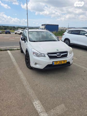 מודעת רכב סובארו XV