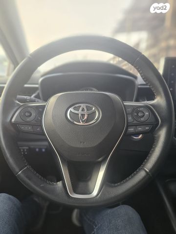 מודעת רכב טויוטה קורולה