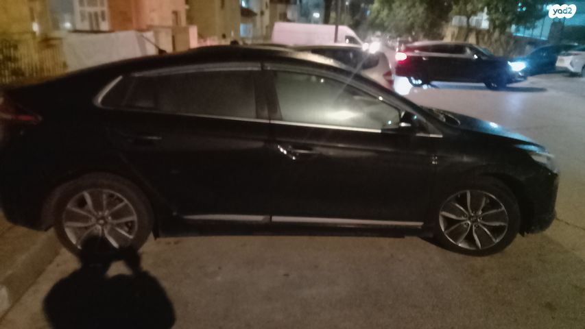 מודעת רכב יונדאי איוניק
