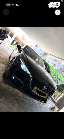 מודעת רכב מאזדה 3