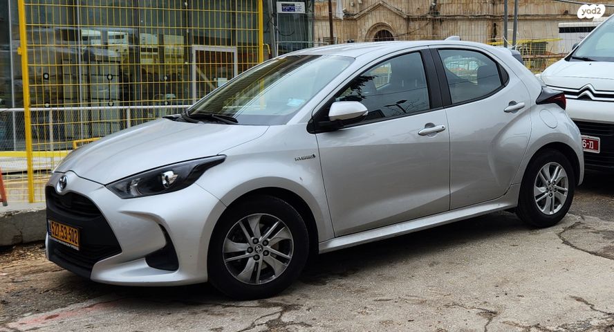 מודעת רכב טויוטה יאריס