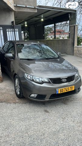 מודעת רכב קיה פורטה 