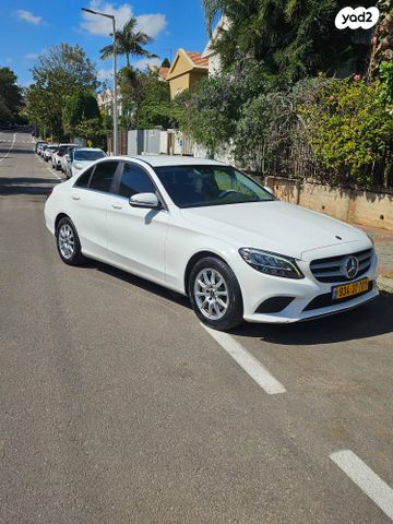 מודעת רכב מרצדס-בנץ C-class