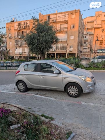 מודעת רכב יונדאי i20