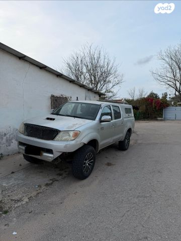 מודעת רכב טויוטה היילקס ויגו