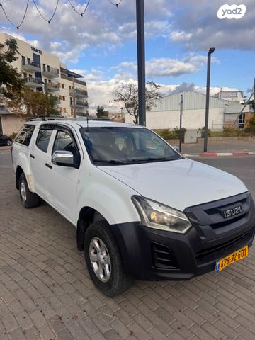 מודעת רכב איסוזו די-מקס