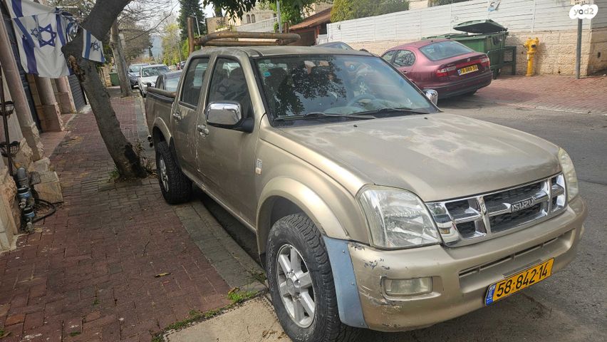 מודעת רכב איסוזו די-מקס