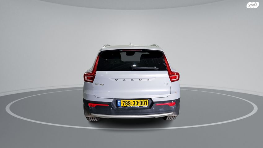 מודעת רכב וולוו XC40