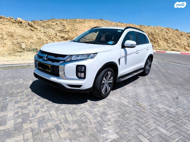 מודעת רכב מיצובישי ASX