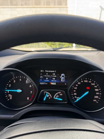 מודעת רכב פורד קוגה