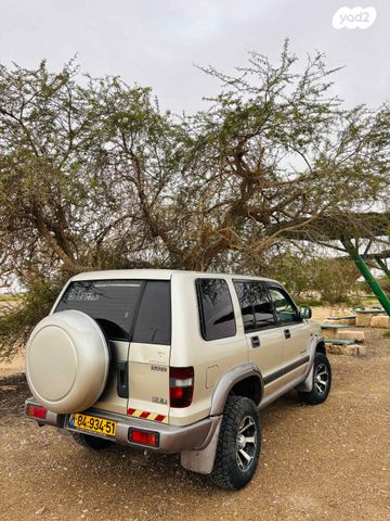 מודעת רכב איסוזו טרופר