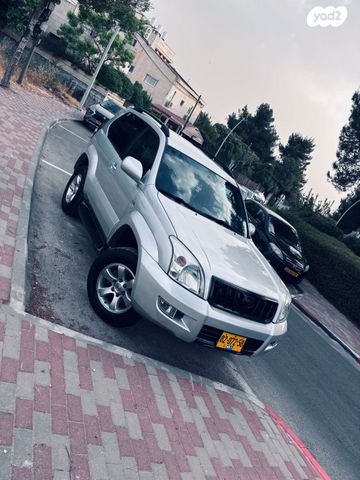 מודעת רכב טויוטה לנד קרוזר