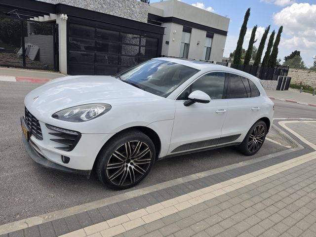 מודעת רכב פורשה מקאן