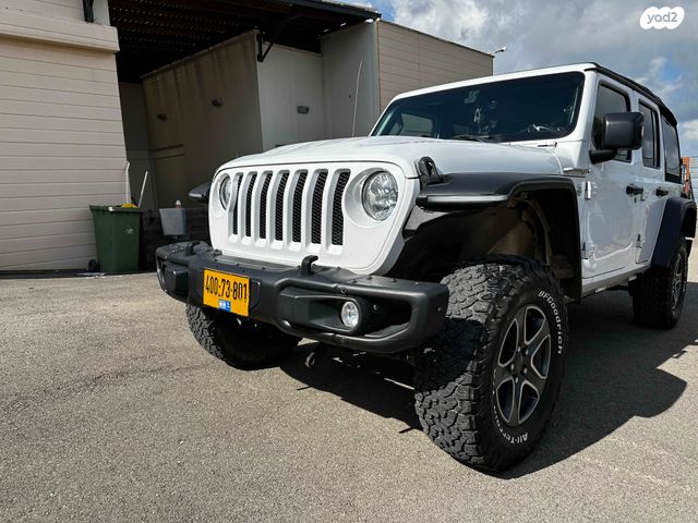 מודעת רכב ג'יפ רנגלר