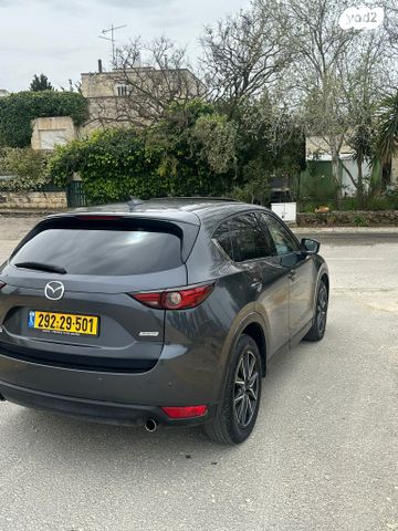 מודעת רכב מאזדה CX-5