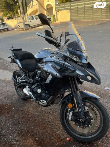 מודעת רכב בנלי TRK 502