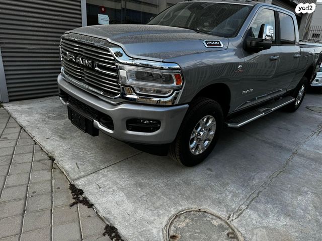 מודעת רכב דודג'