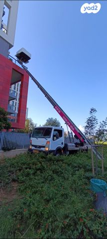 מודעת רכב מנוף