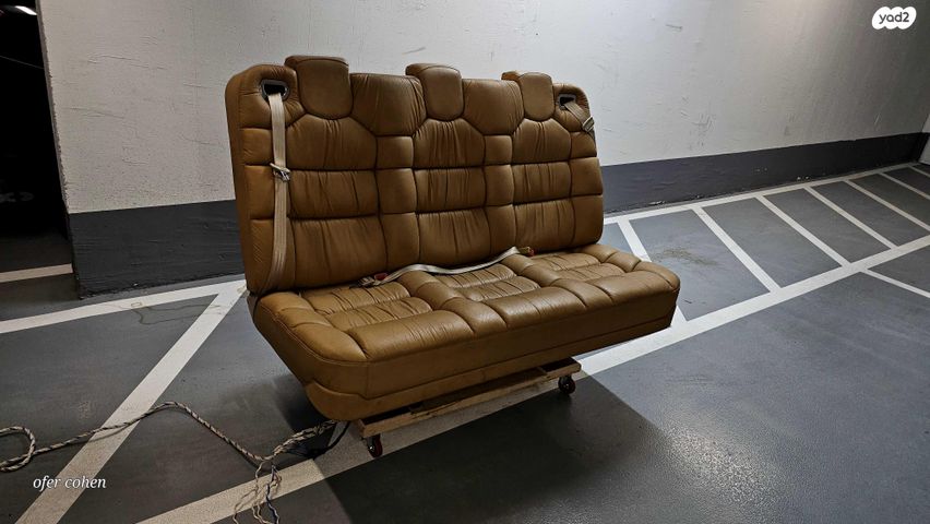 feedItemObj.data.row_1