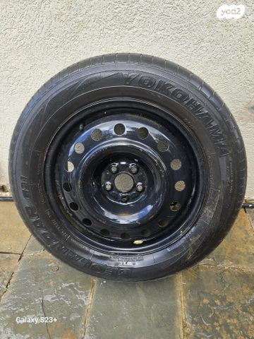 feedItemObj.data.row_1