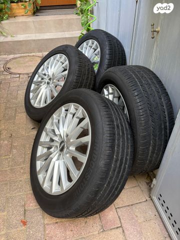 feedItemObj.data.row_1