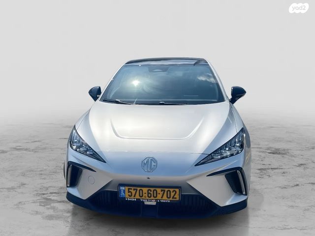 מודעת רכב אם ג'י MG4