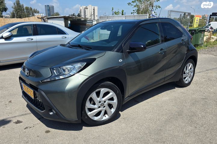 מודעת רכב טויוטה אייגו X