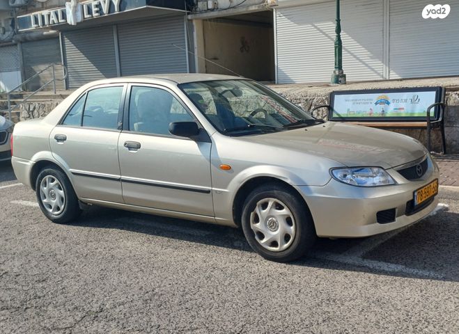 מודעת רכב מאזדה 323