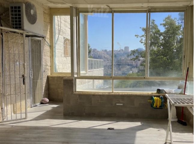 בית פרטי/ קוטג' למכירה בירושלים — 3