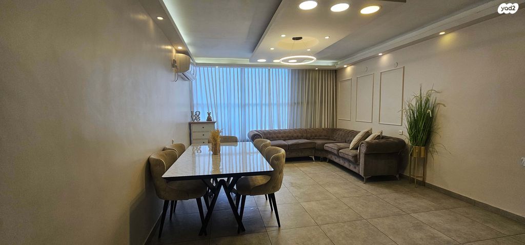 מונטיפיורי 19