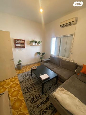 מרכז בעלי מלאכה 6