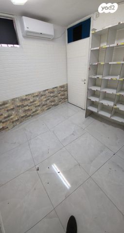 יהושע חנקין 79