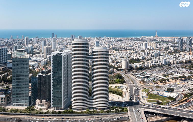 דרך מנחם בגין 158