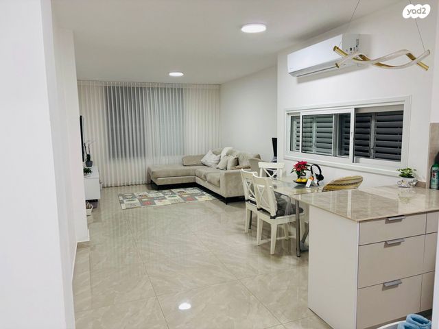 אברהם אבו שדיד 