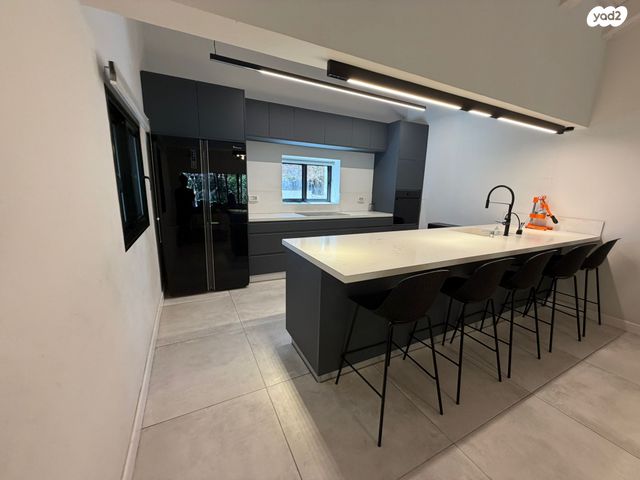 מודעת נכס, חוחית 1, נווה רום, רמת השרון