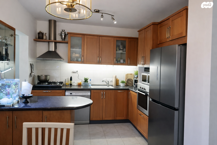 צלילי חנינא 11