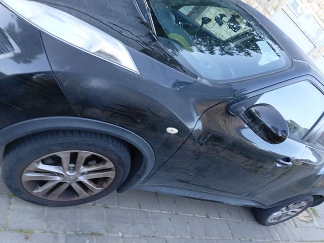 מודעת רכב ניסאן ג'וק