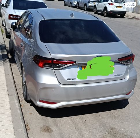 מודעת רכב טויוטה קורולה